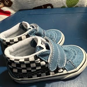 BLUE TODDLER CHECKERBOARD SK8-MID REISSUE V SHOE SIZE 6.5